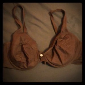 Victoria secret bra 38D